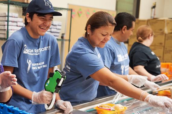 Volunteer at Three Square 